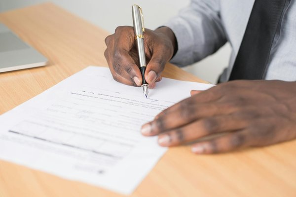 Élaborer un calendrier éditorial stratégique pour optimiser votre marketing de contenu
